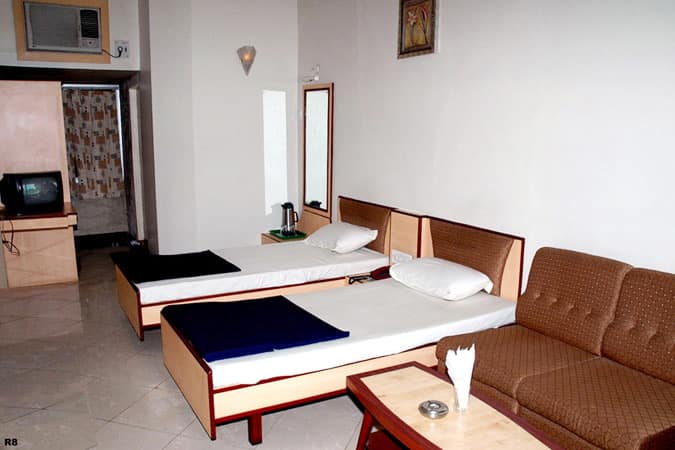 Deluxe Double Bedroom